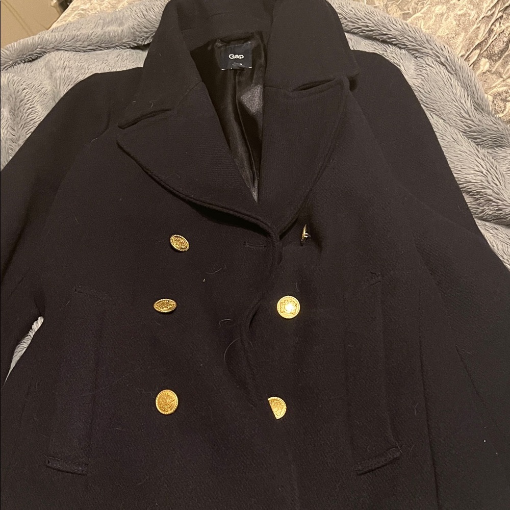 GAP Women's Elegant Navy Peacoat with Gold Accents